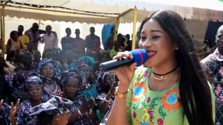 Aida Samb fait bouger les enseignants de sels a Mbacké lors de la JIV [upl. by Orin]