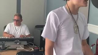 Scott Storch in the studio making a beat Part 4 [upl. by Box902]