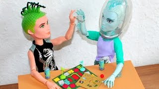 Monster High ♥ HAUL  Deuce Gorgon amp Gil Webber ♥ Mansters Pack ♥ Doll Review [upl. by Natka]