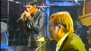 Anna Oxa amp Lucio Dalla Caruso live from Torno Sabato 2001 [upl. by Acimehs]