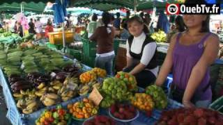 Un jour de marché à SaintLaurent du Maroni [upl. by Garnes]