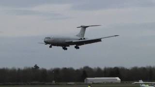 VC10 making a low pass on its final flight [upl. by Aerbma]