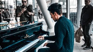 Pop Piano Medley Pt 1 2000s at Utrecht Train Station – Thomas Krüger [upl. by Eissej773]