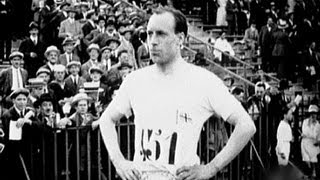 The Flying Scotsman takes gold and sets a new record  Eric Liddell  Paris 1924 Olympic Games [upl. by Annairb]