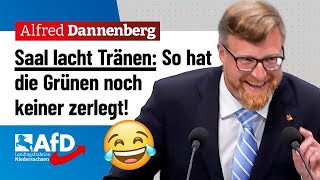 Saal lacht Tränen So hat die Grünen noch keiner zerlegt – Alfred Dannenberg AfD [upl. by Eillak973]