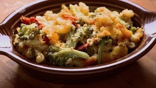 Spicy Mac amp Cheese  Casserole Queens [upl. by Nodyarb]