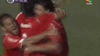 Chacarita 0  Independiente 1 Clausura 2010 Gol de Tuzzio [upl. by Hatokad972]