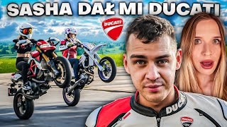 UCZĘ SASHA THE OWNER JEŹDZIĆ NA JEDNYM KOLE  DAŁ MI DUCATI HYPERMOTARD 950 SP [upl. by Alleras]