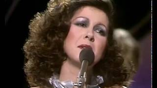 ELKIE BROOKS  PEARLS A SINGER 1977 HIT SINGLE [upl. by Nivahb]