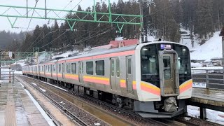 【4K】上越線 E129系 上越国際スキー場前駅入線 [upl. by Voccola]