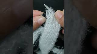 ladies half sweater m munde jodne k sath sath gla bnana bhi shikhe reels knitting video crochet [upl. by Eicnarf]