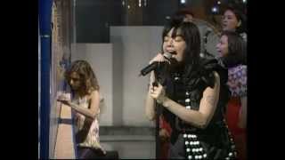 Björk  Pagan Poetry and Generous Palmstroke live on Japanese TV 2002 [upl. by Nyliahs]