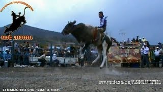 ¡QUEDA ESPECTACULAR PUÑOS DE HIERRO vs NIÑO DE LA SIERRA LOS DESTRUCTORES CHUPICUARO 2014 [upl. by Leugimesoj26]