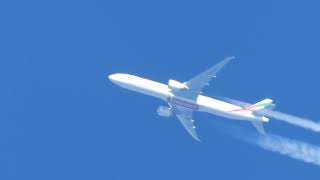 Nikon p1000 mega zoom on airplane on sky 4k UHD [upl. by Caril]