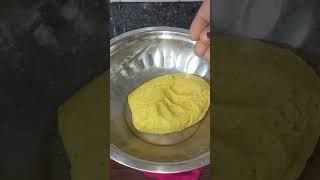 makki ki roti shorts food youtubeshorts makki ki roti recipe khushbu vishwakarma [upl. by Esilana906]