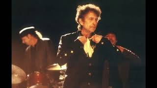 Bob Dylan  Queen Jane Approximately Live 2005 [upl. by Nap2]