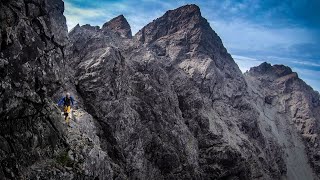 Mountain Exposure  An exposed hike along Collies Ledge [upl. by Ranilopa668]