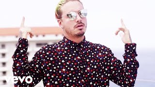 J Balvin  Si Tu Novio Te Deja Sola ft Bad Bunny Official Video [upl. by Zara]