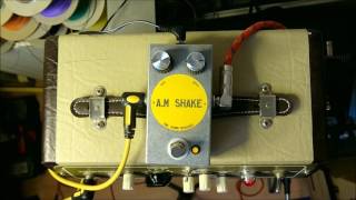 Bespoke Pedal 14 quotAM Shakequot Mosfet Magnatone Vibrato [upl. by Esenwahs]