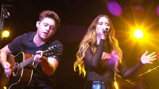 Seeing Blind  Niall Horan ft Maren Morris Flicker World Tour Santiago Chile [upl. by Labanna231]