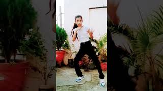 Aayi nai song dancer short [upl. by Chaddy]