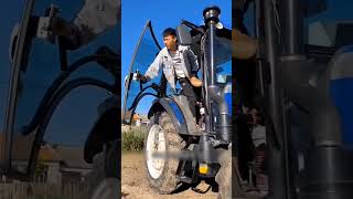 जब owner का बच्चा tractor 🚜 के नीचे khel रहा था tab डॉगी 🐕 julia ने bache को kese बचाया🥺🥹 [upl. by Sirk]