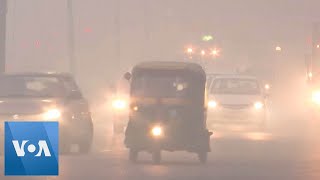 India Air Quality Turns ‘Hazardous’ Post Diwali Celebrations [upl. by Merci]