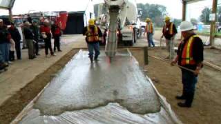 Self Consolidated Concrete SCC Demo  Woodstock Outdoor Farmshow CFBA [upl. by Schulein]