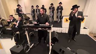 Avrumi Berko on keys amp Zanvil Weinberger amp shira [upl. by Cloutman]