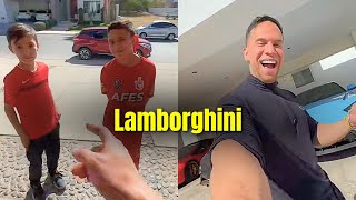 NIÑO TIMIDO llega con un LAMBORGHINI [upl. by Pernell410]