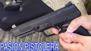 PISTOLA FN 57 vs CHALECOS ANTIBALAS en Español [upl. by O'Carroll]