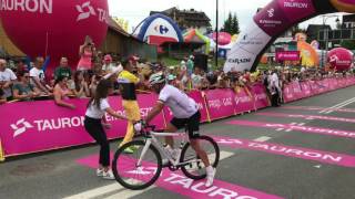 Czesław Lang na mecie  Tour de Pologne Amatorów Bukowina 2017 [upl. by Arykahs918]