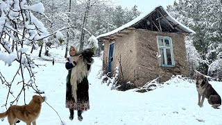 Daily Village Life in a Snowy and Cold Winter Day [upl. by Davey770]