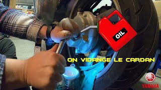 On vidange le cardan de la Yamaha 🔧 ⚙️ [upl. by Anassor]