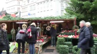 ☆ TRIER installiert den Weihnachtsmarkt ☆ TRÈVES prépare le Marché de Noël ☆ [upl. by Anitsua]