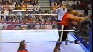 Mountie V Tatanka WWF 1992 [upl. by Esaele]