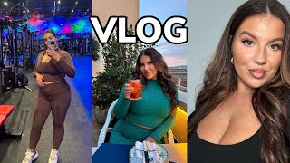 VLOG trying new workouts healthier routines and feelin lonely  Liz Thul [upl. by Aronson]