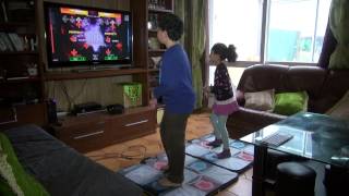 stepmania DanceDanceRevolution jeux et tapis de dance par Adam et Neda dEvry 91 song [upl. by Alby]