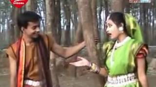 Kemon Kemon Asen Fulmonia  Bengali Folk Song  Bangla Old Song [upl. by Beshore]