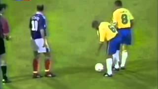 el mejor gol de tiro libre de la historia roberto carlos [upl. by Fosdick]