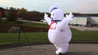 Stay Puft Marshmallow Man Inflatable Lawn Decoration Costume Modification [upl. by Walton]