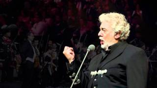 PLACIDO DOMINGO  TU ME ACOSTUMBRASTEwmv [upl. by Anemolihp]