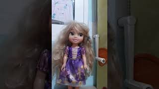 Disney Princess Singing Rapunzel Doll English [upl. by Ezirtaeb]