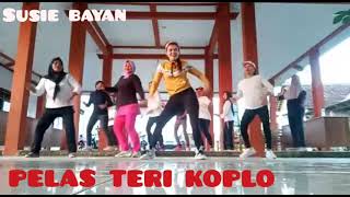 PELAS TERI KOPLOSENAM KREASITIKTOK VIRALLZUMBA HAPPY SUSIE BAYAN [upl. by Haila285]