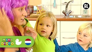 DE KAPPER  Kinderliedjes  Kinderdagverblijf  Minidisco [upl. by Gertrudis]