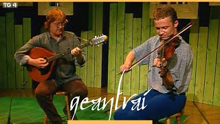 Tola Custy amp Pat Marsh  Dánlann an Chláir Inis  Geantraí 1998  TG4 [upl. by Helaina546]