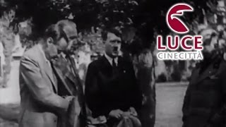 Lincontro Mussolini  Hitler a Venezia Alla villa Pisani a Stra La folla acclama i capi dei due [upl. by Per]