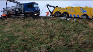 Zware berging 7 Uitwijken voor auto gaat flink mis [upl. by Kenneth403]