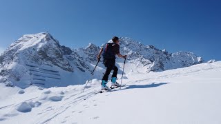 Skitouren Bregenzerwald Super schöne Tour auf das Warther Horn von der Jägeralpe aus Hochtannberg [upl. by Bond]