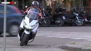 Yamaha TMAX 2015 la prova su strada [upl. by Vaclava219]